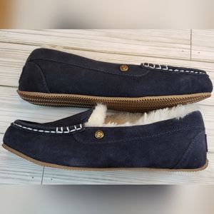 BOBS from Skechers faux-fur lined leather slippers size 7 (sw117)